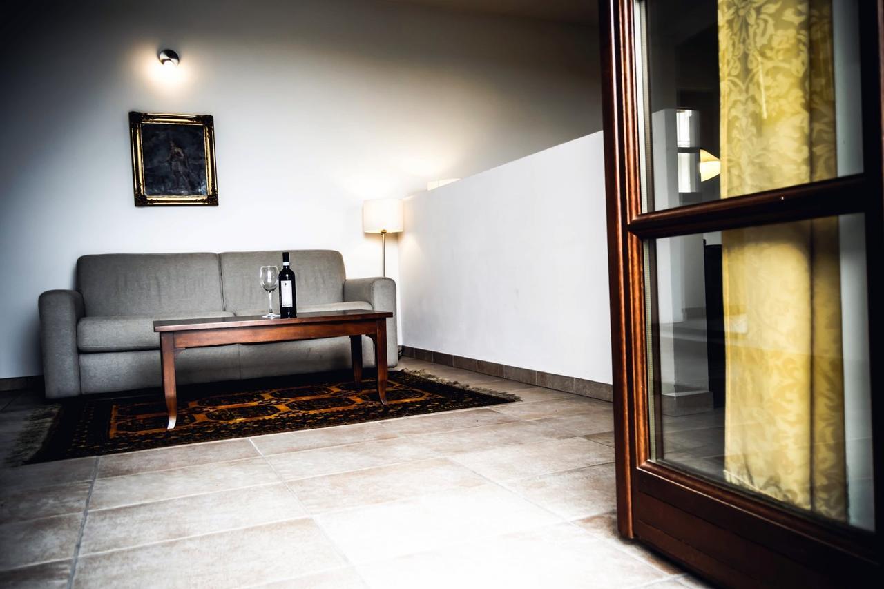 Sori San Giovanni Isola d'Asti Bagian luar foto